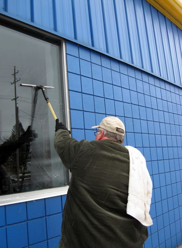 Commercial Window Washing in Mobile, AL